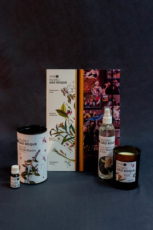 Lotus blossom & Lily air freshener spray